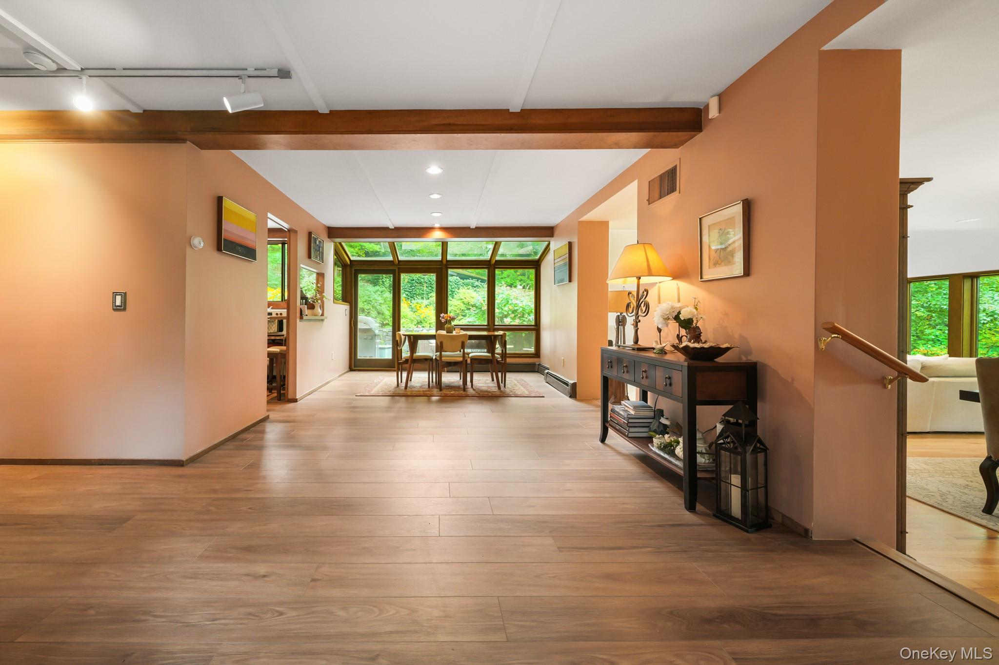 #3 photo, 155 Revolutionary Road, Briarcliff Manor , NY 10510