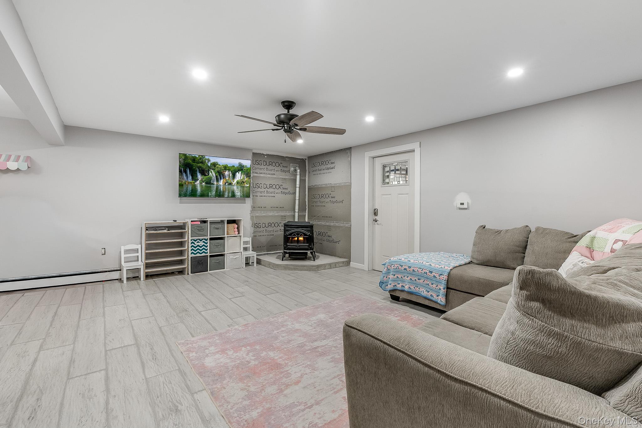 #20 photo, 8 Robert Road, Poughkeepsie , NY 12603