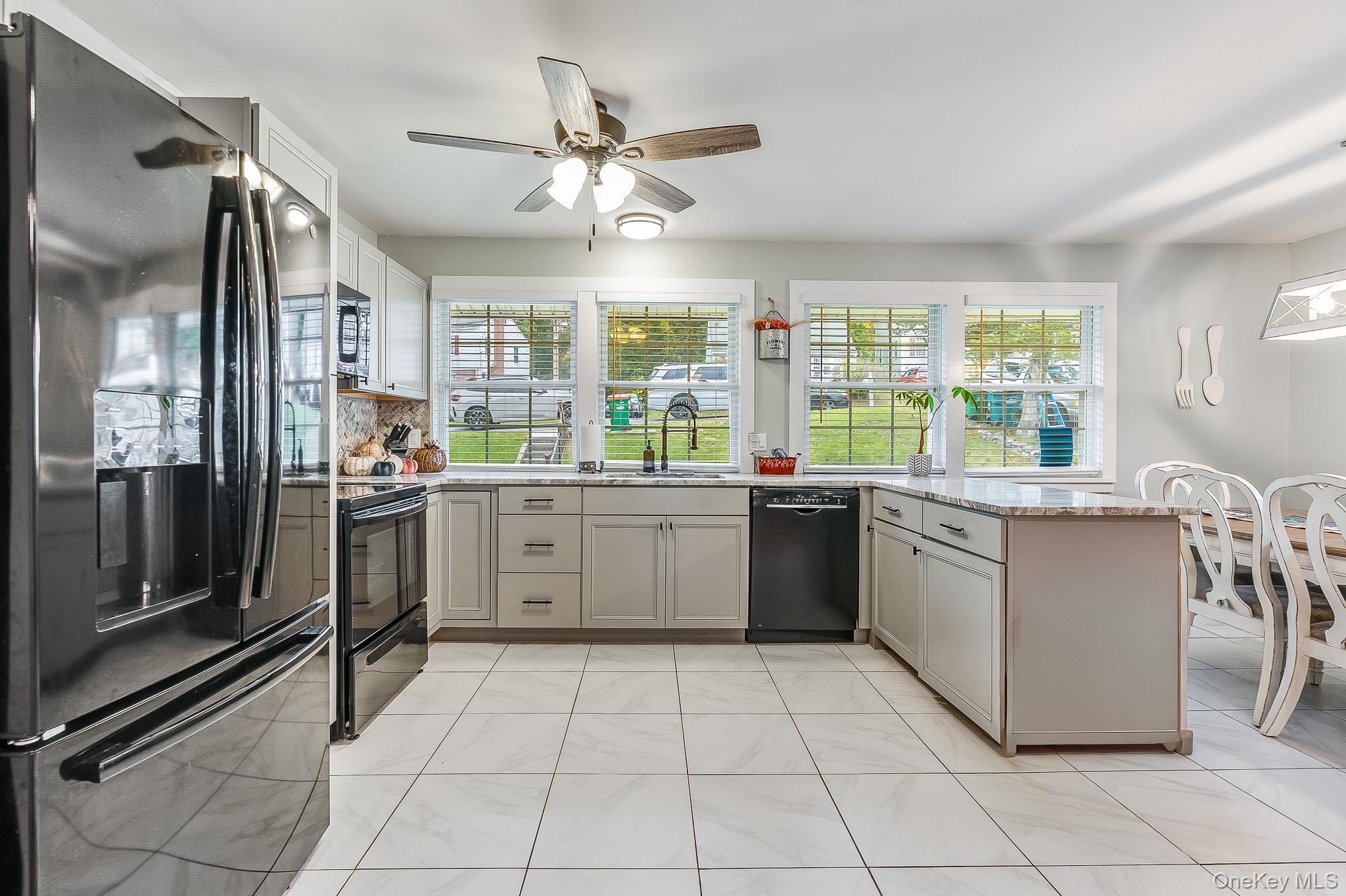 #6 photo, 8 Robert Road, Poughkeepsie , NY 12603