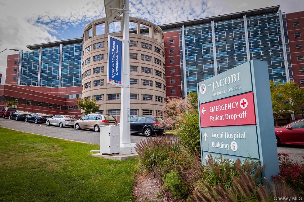 #9 photo, 1831 Paulding Avenue, ブロンクス区 Bronx , NY 10462