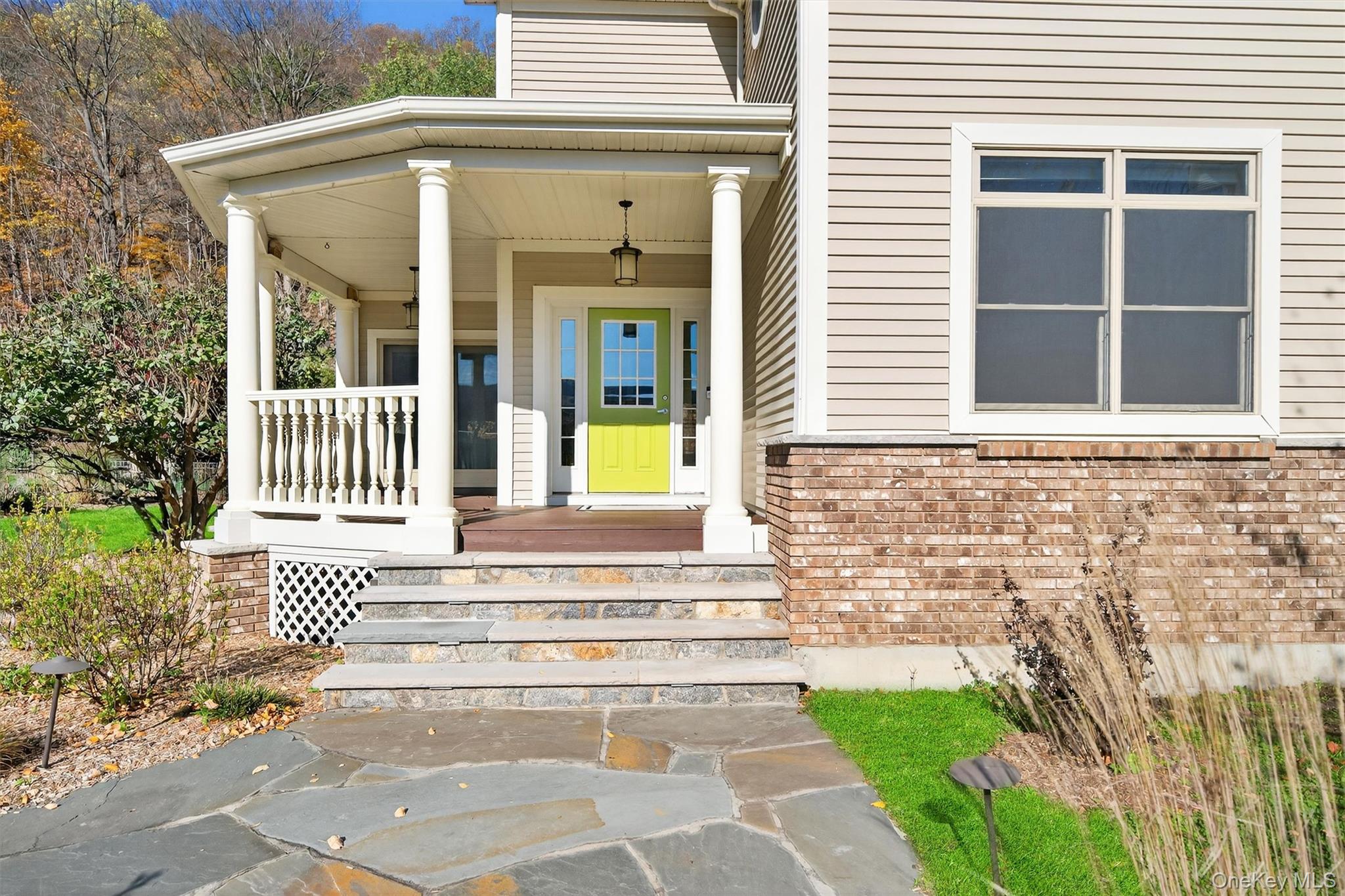 #2 photo, 28 Sutherland Drive, Highland Mills , NY 10930