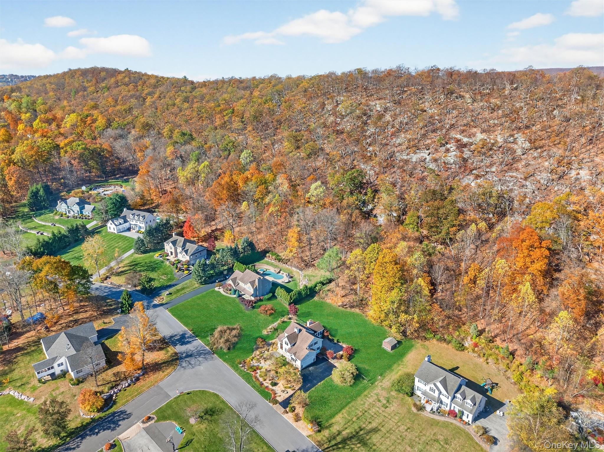 #5 photo, 28 Sutherland Drive, Highland Mills , NY 10930