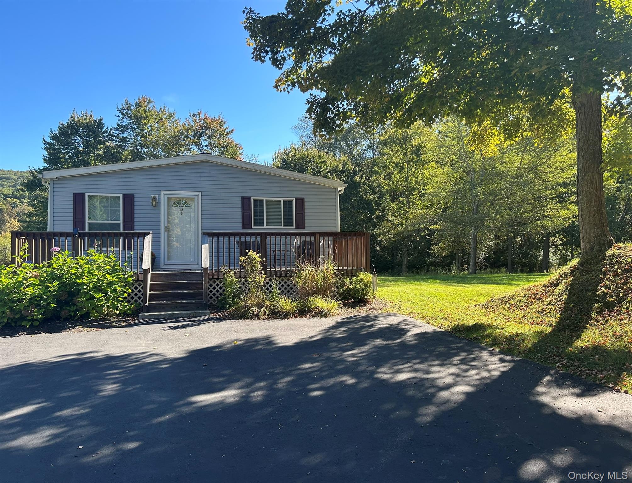 #1 photo, 16 Troutbrook lane Troutbrook, Highland , NY 12528