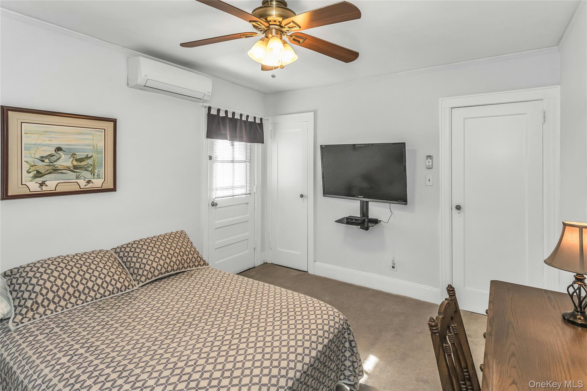 #18 photo, 24402 137th Road, クイーンズ区 Rosedale , NY 11422