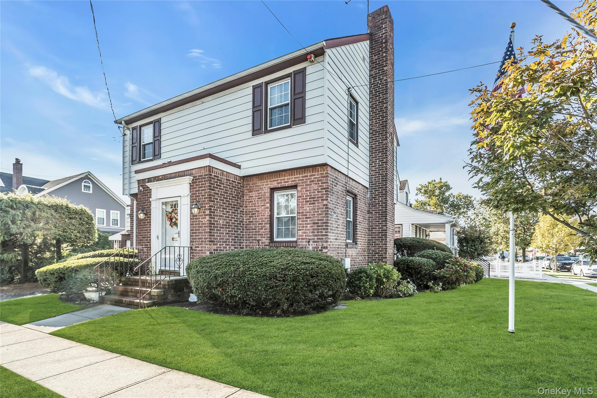 #3 photo, 24402 137th Road, クイーンズ区 Rosedale , NY 11422