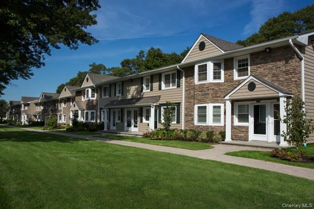 #1 photo, 317 Tudor Lane, サフォーク郡 Middle Island , NY 11953