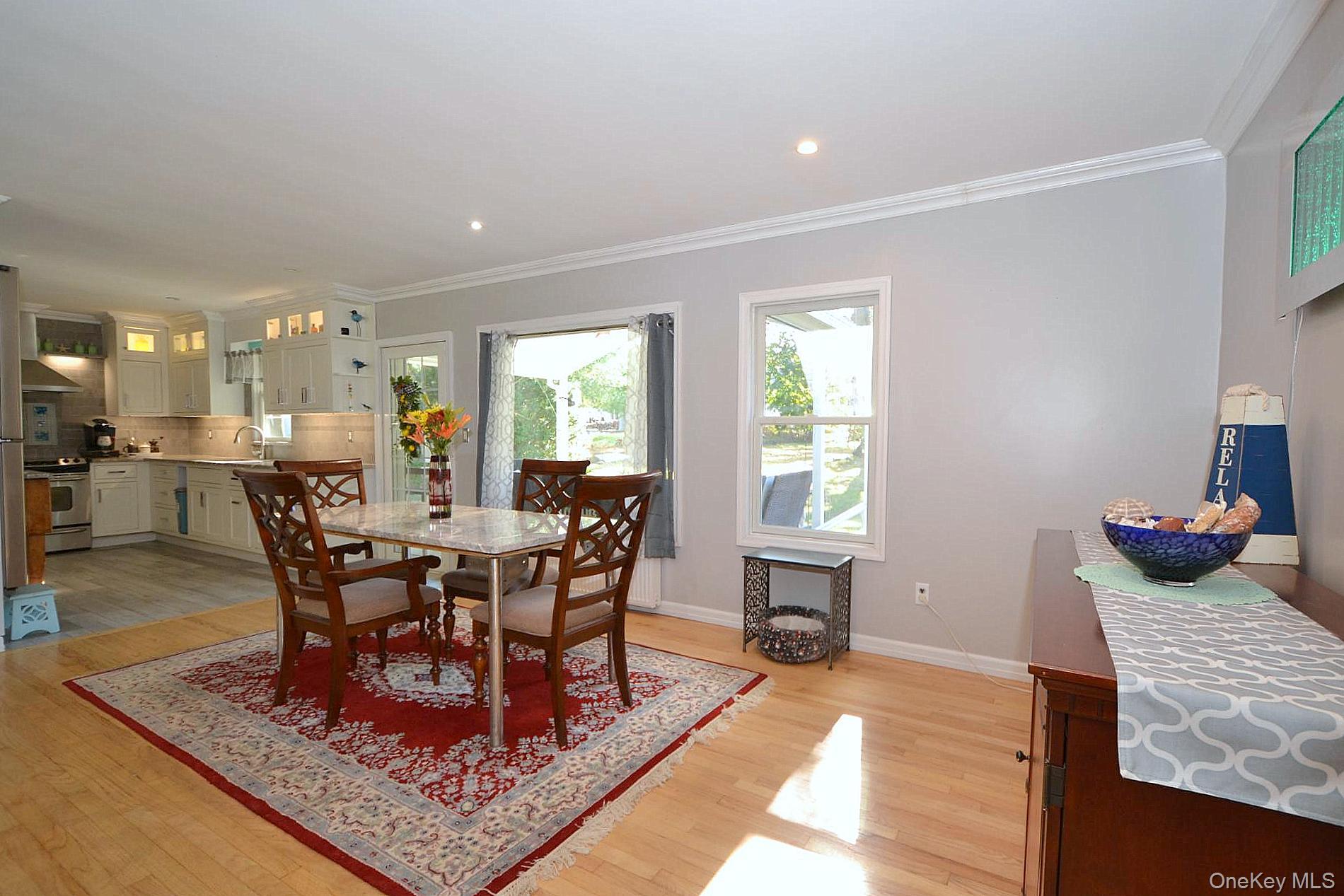 #11 photo, 50 Tuscala Street, サフォーク郡 Selden , NY 11784