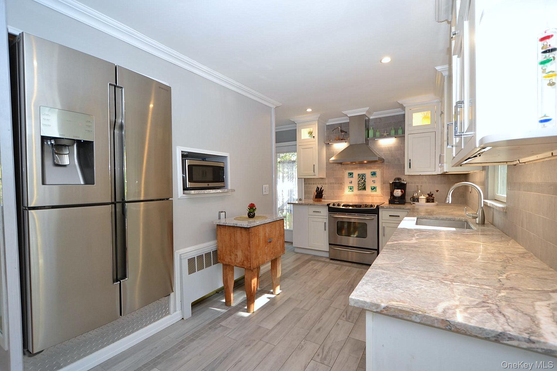 #4 photo, 50 Tuscala Street, サフォーク郡 Selden , NY 11784