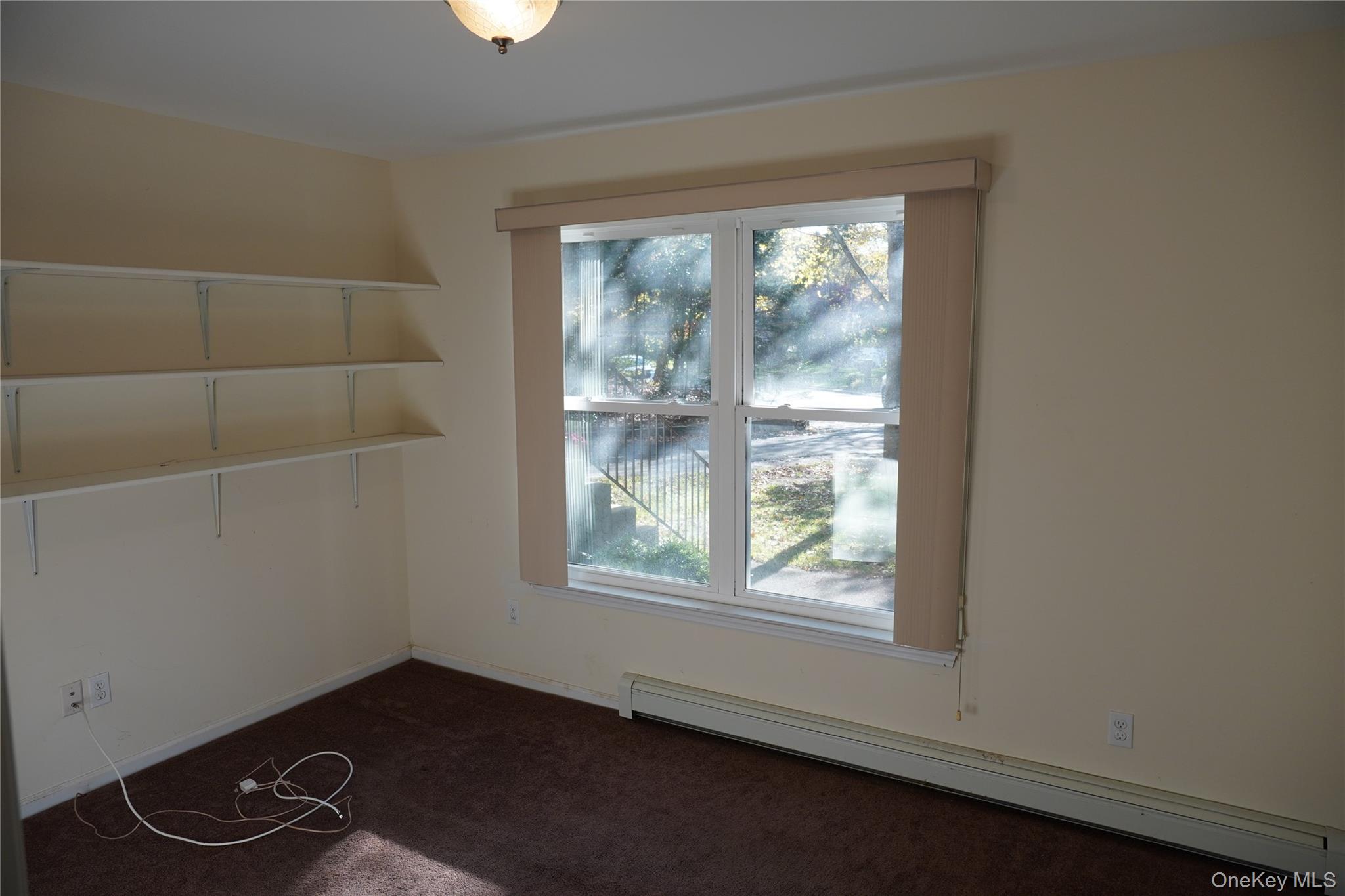 #19 photo, 11 Pamela Drive, サフォーク郡 Ridge , NY 11961