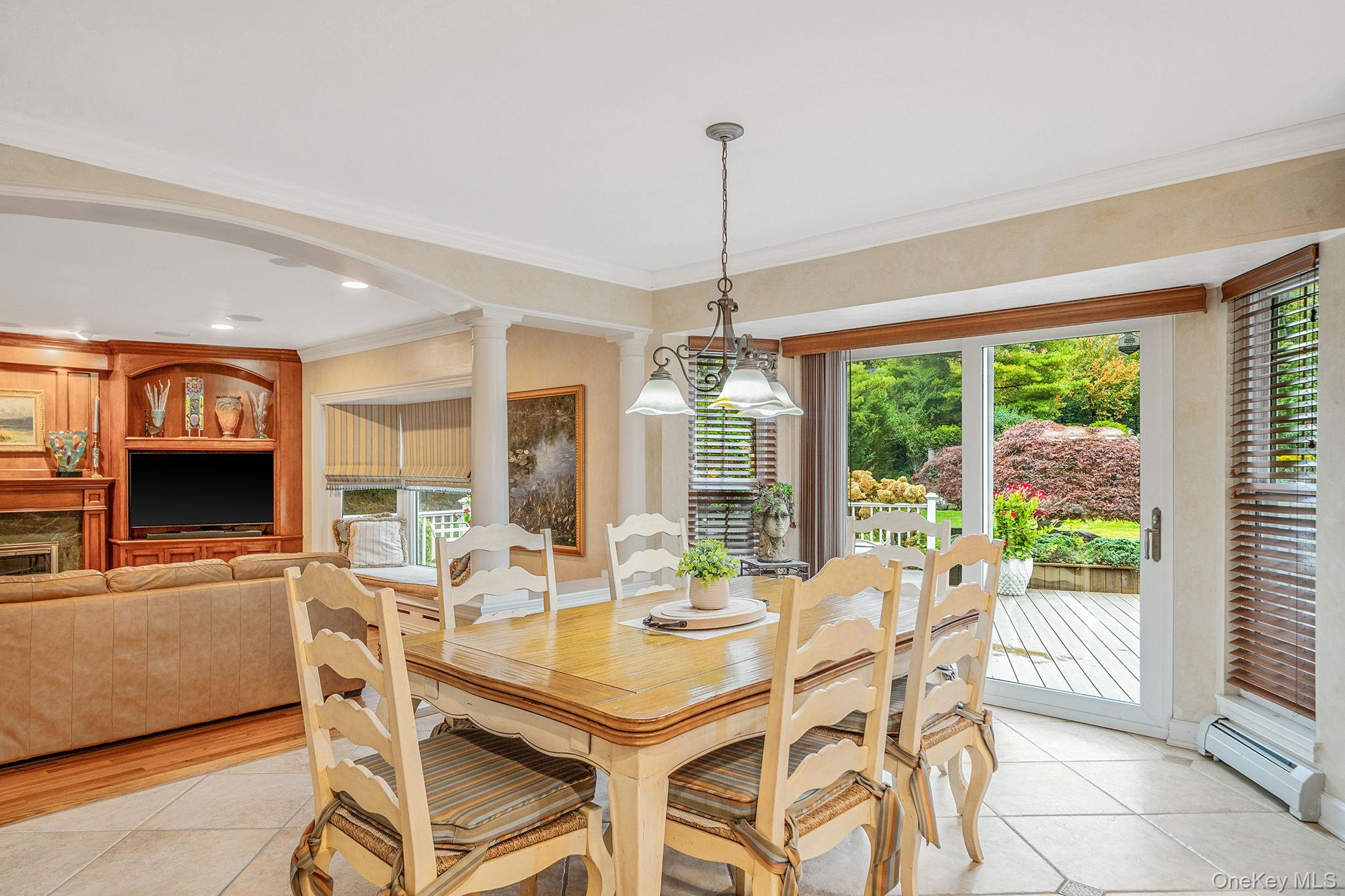 #20 photo, 43 Cabriolet Lane, サフォーク郡 Melville , NY 11747