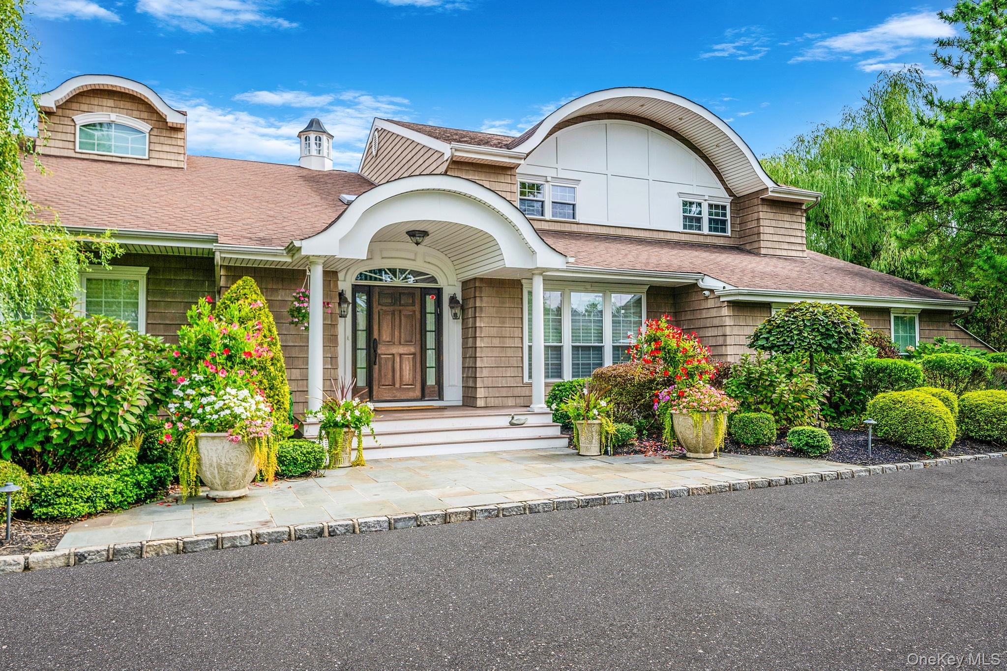 #4 photo, 43 Cabriolet Lane, サフォーク郡 Melville , NY 11747