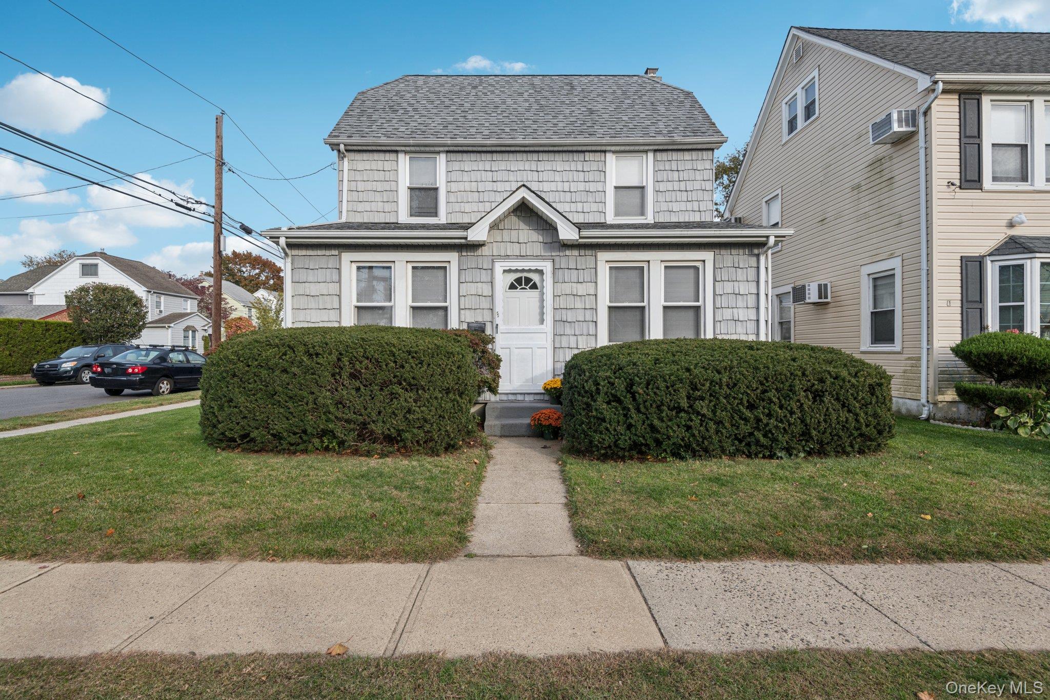 #1 photo, 143 Broad Street, Williston Park , NY 11596