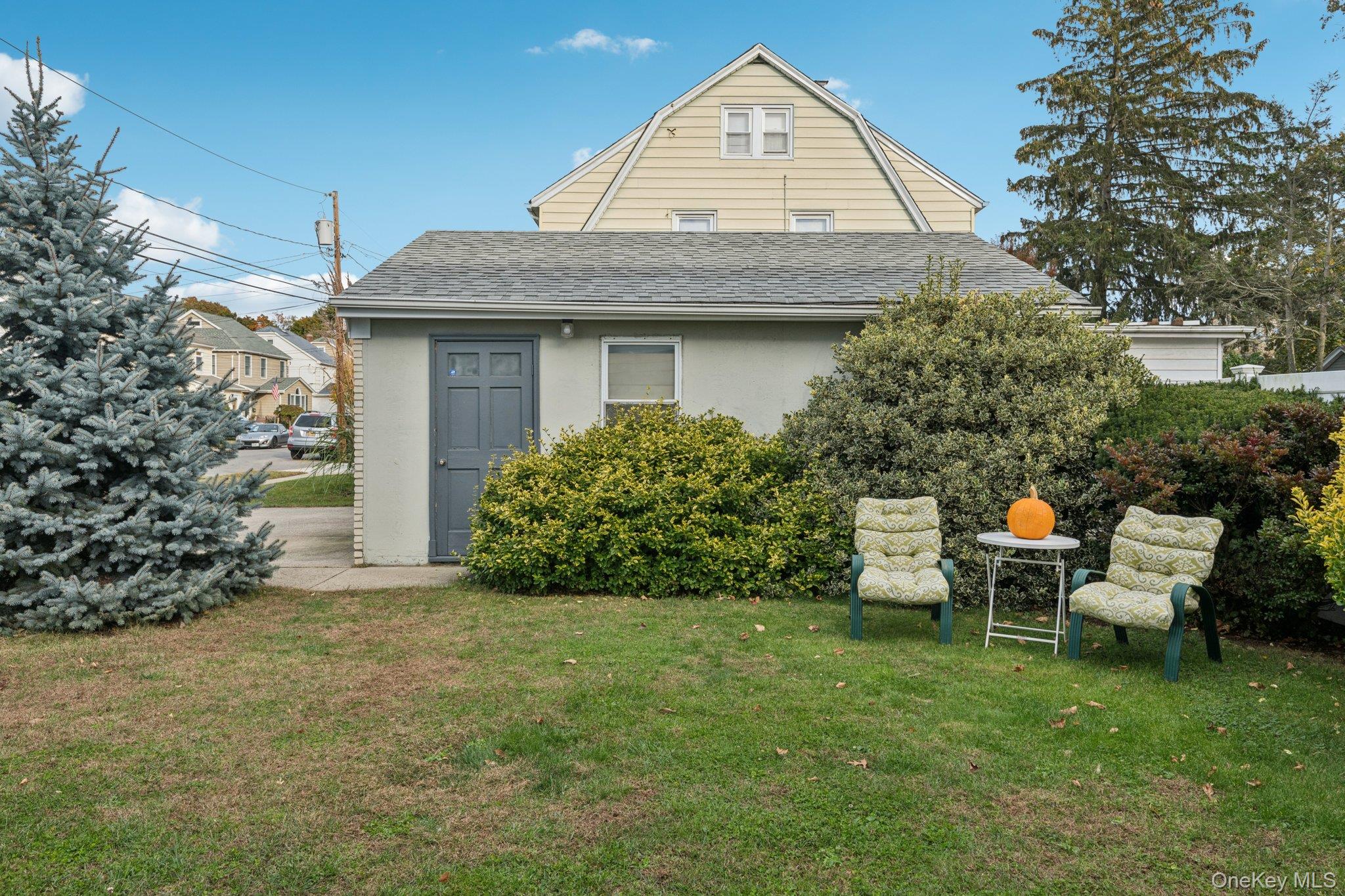 #13 photo, 143 Broad Street, Williston Park , NY 11596