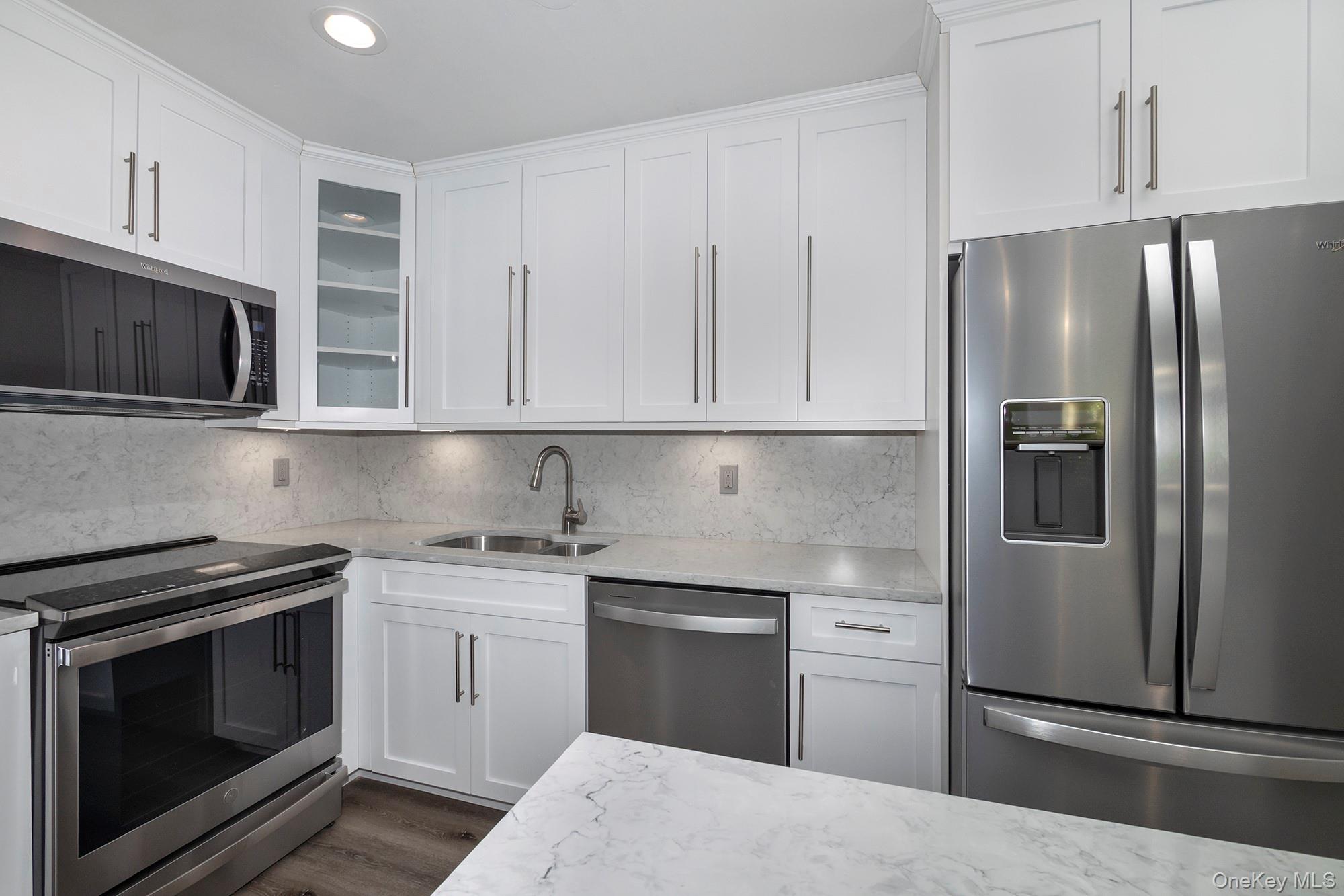 #2 photo, 50 Chelsea Court, サフォーク郡 Bohemia , NY 11716