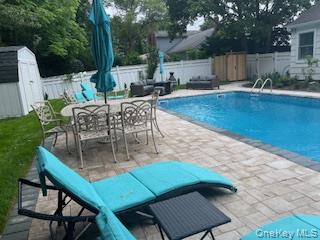 #6 photo, 1 Castleview Court, Westhampton , NY 11977