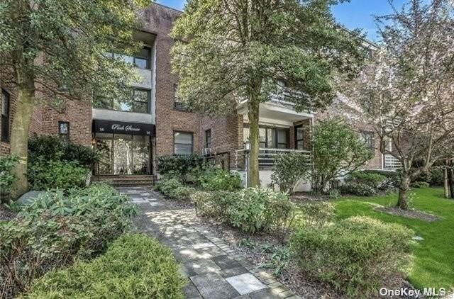 #1 photo, 14-16 Stoner Avenue, ナッソー郡 Great Neck , NY 11021