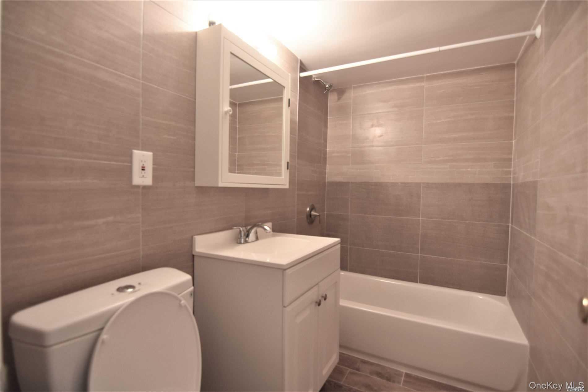 #9 photo, 59-32 164th Street, クイーンズ区 Flushing , NY 11365