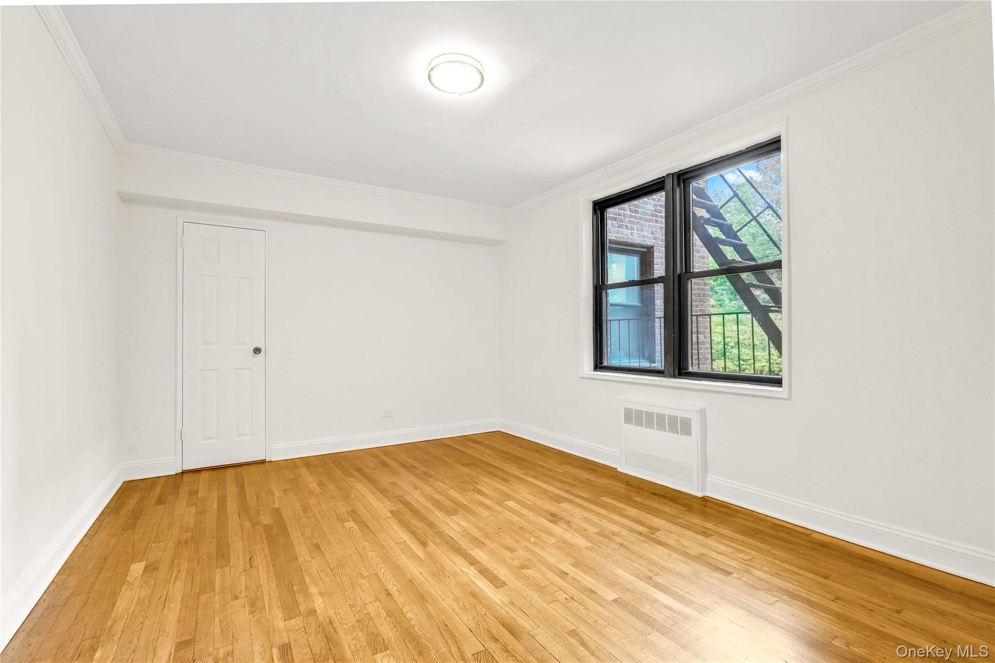 #12 photo, 150-10 71st Avenue, クイーンズ区 Flushing , NY 11367