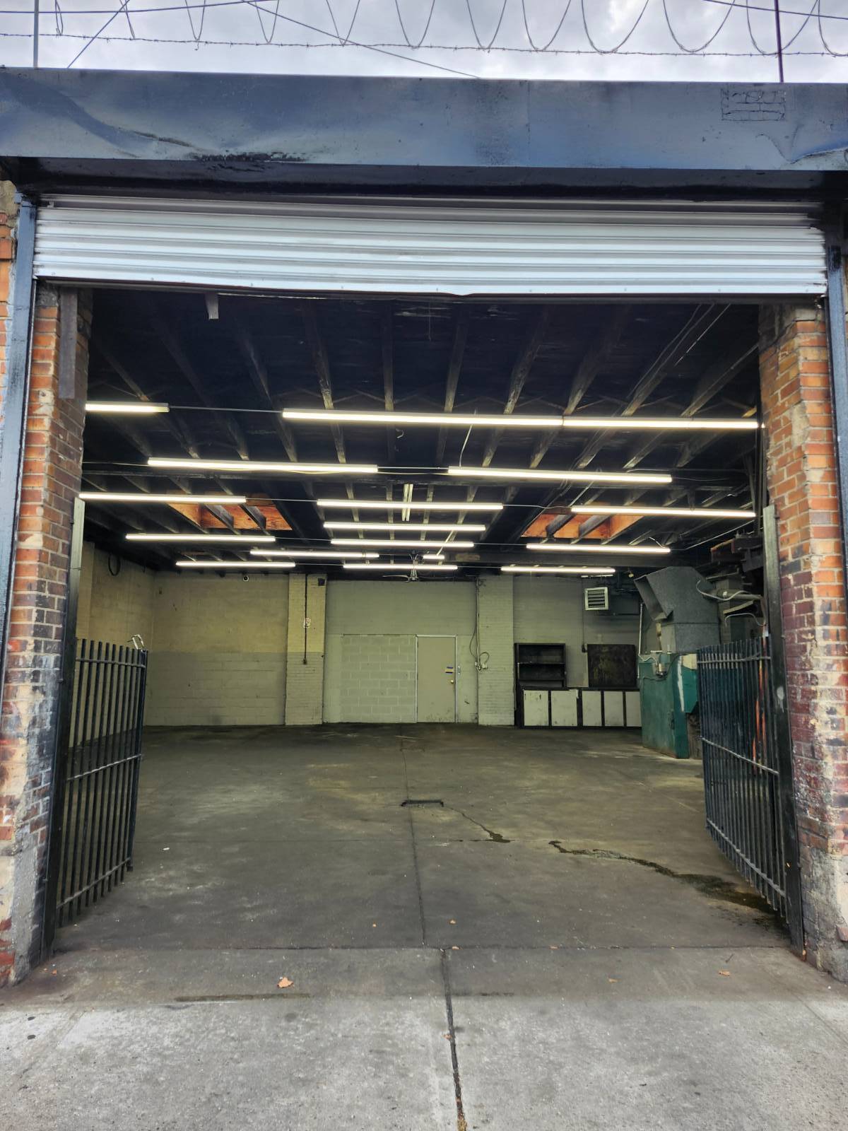 #1 photo, 386 Weirfield St, ブルックリン区 Bushwick , NY 11237