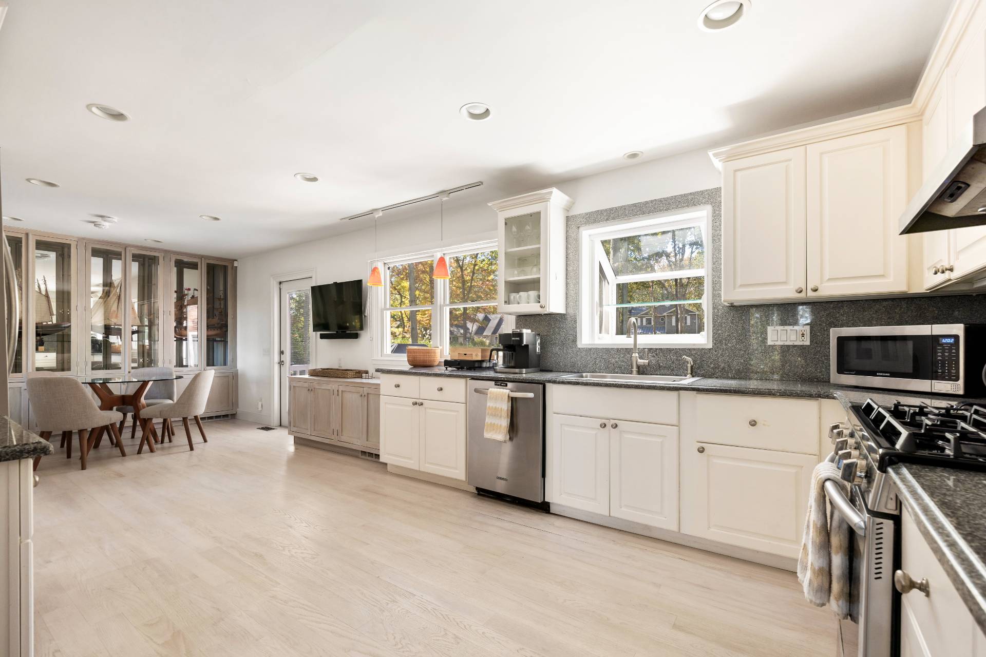 #10 photo, 32 Mashomuck Drive, サフォーク郡 Sag Harbor , NY 11963