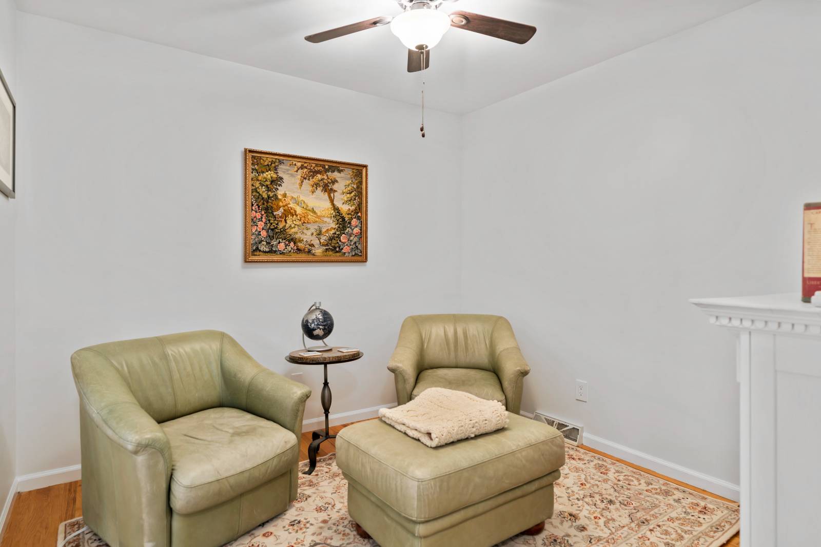 #27 photo, 97 Killarney Dr, Schenectday , NY 12309