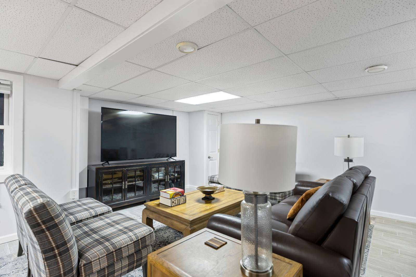 #34 photo, 97 Killarney Dr, Schenectday , NY 12309