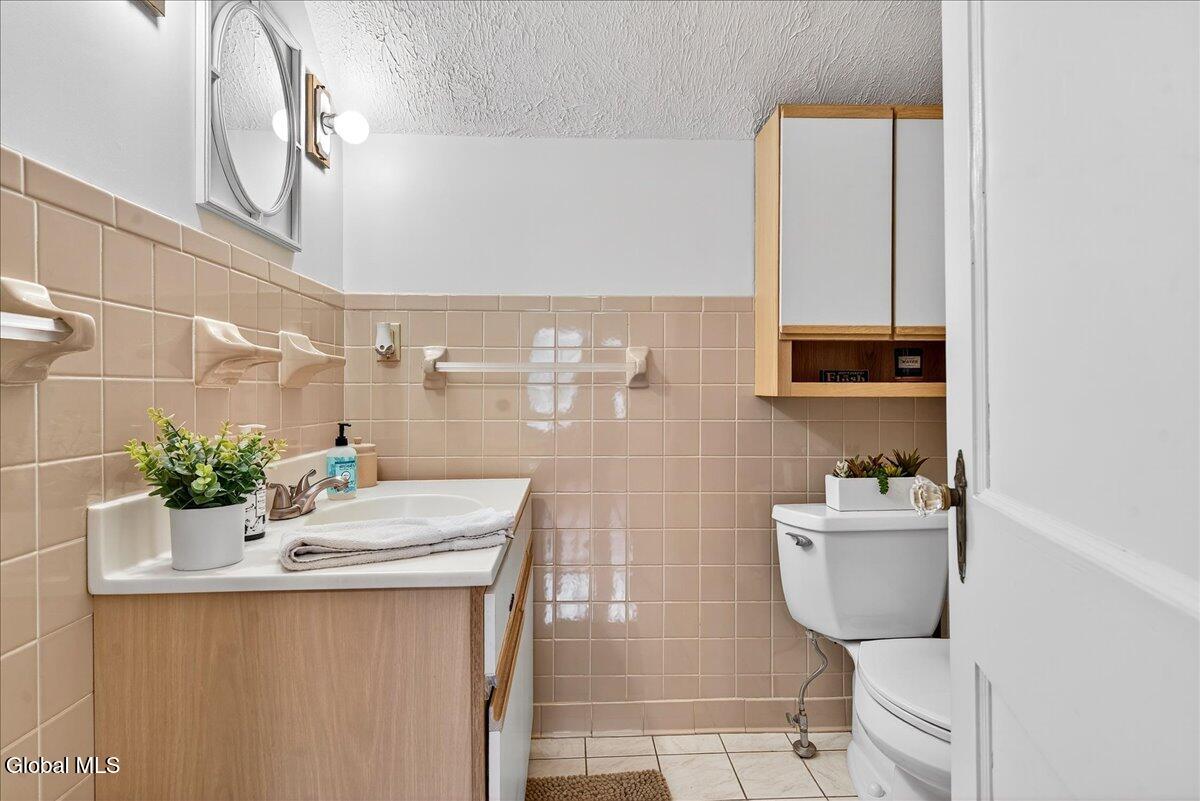 #33 photo, 9 Cuthbert Street, Scotia , NY 12302