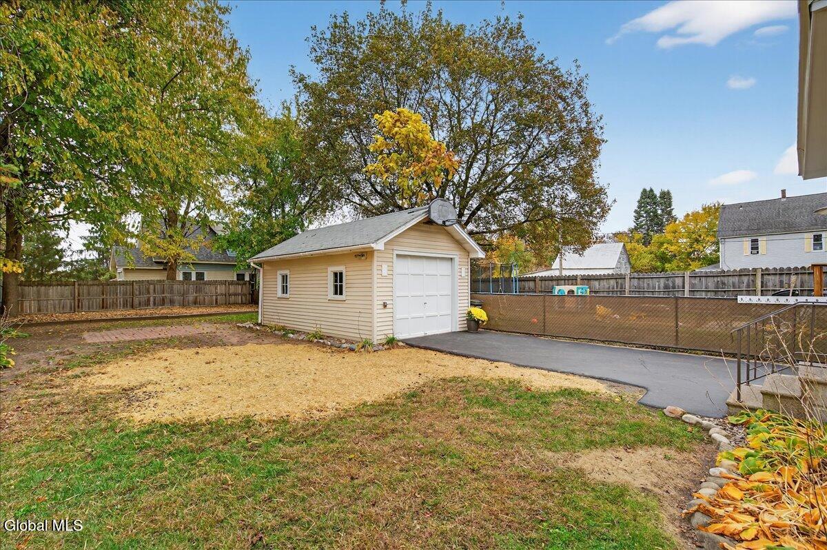 #38 photo, 9 Cuthbert Street, Scotia , NY 12302