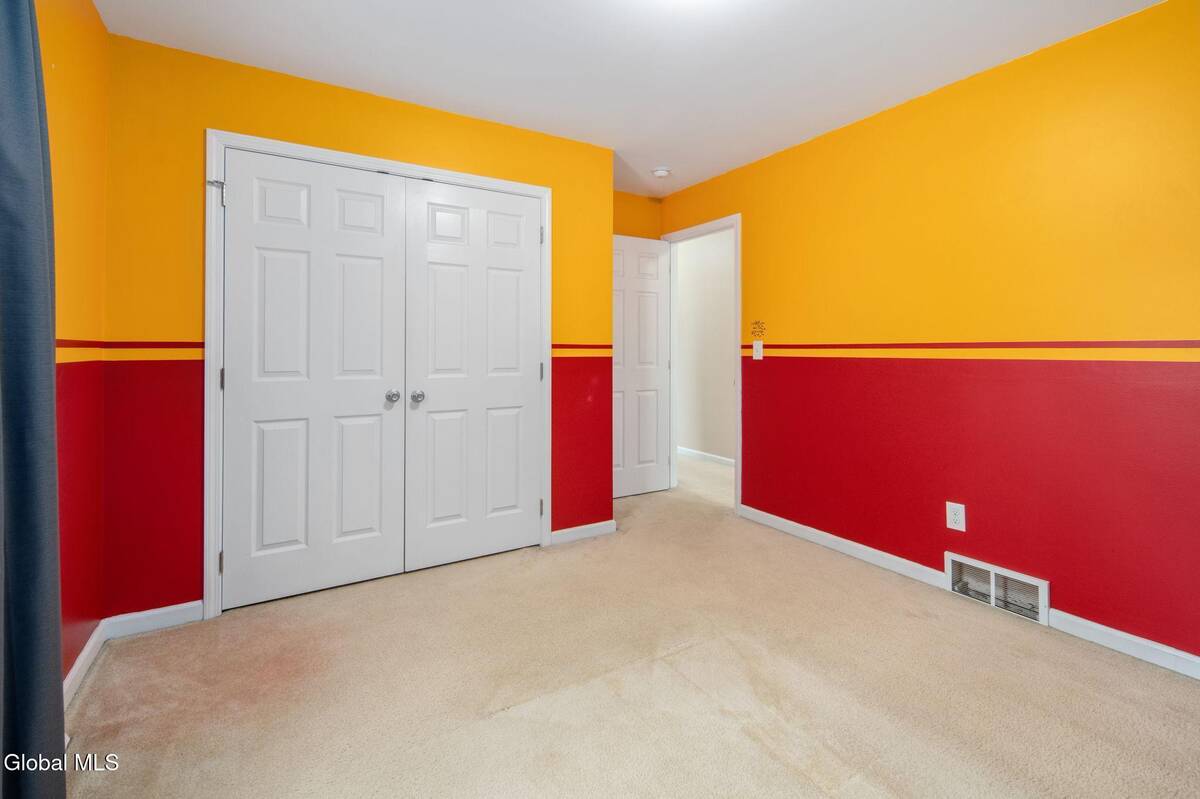 #29 photo, 44 Shepard Avenue, Colonie , NY 12304