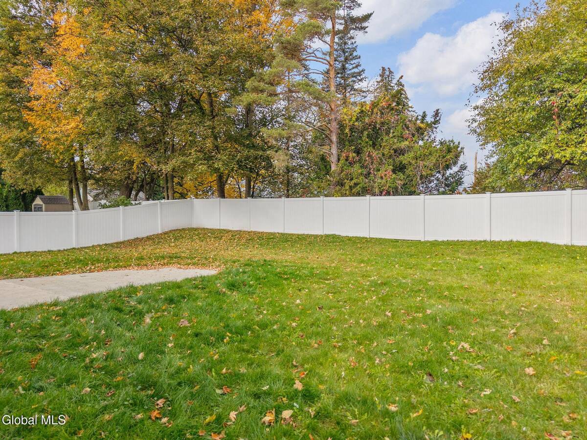 #39 photo, 44 Shepard Avenue, Colonie , NY 12304