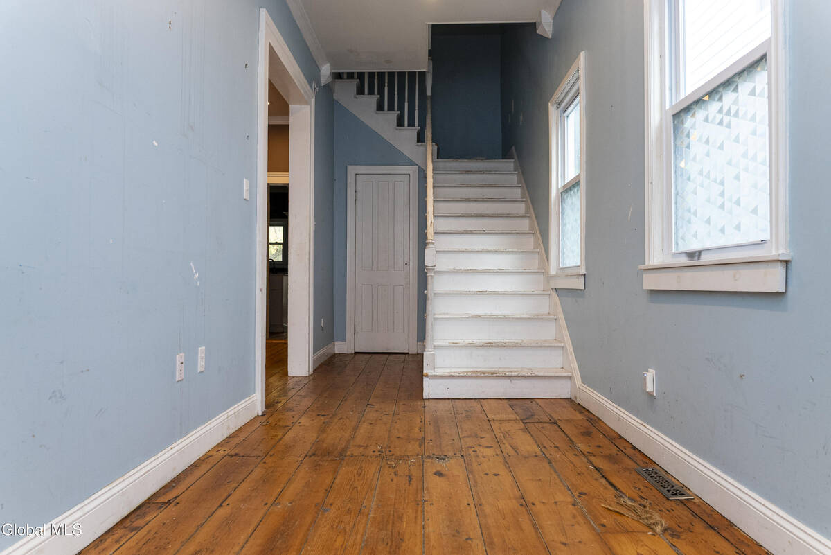 #2 photo, 11 River Street, Schenectady , NY 12305