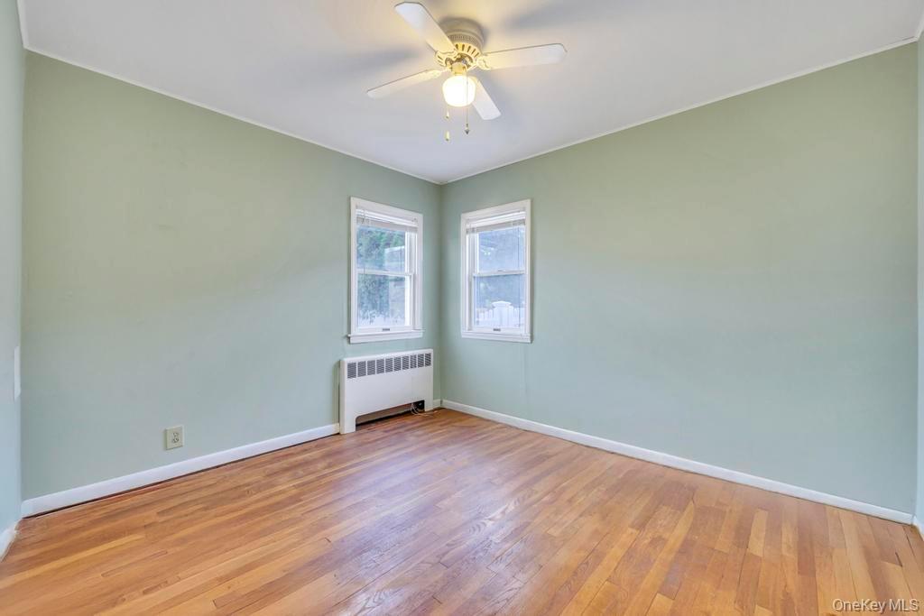 #22 photo, 136 Fulton Street, Massapequa Park , NY 11762