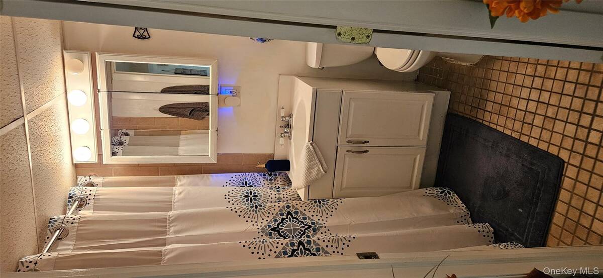 #1 photo, 304 Parkwood Street, サフォーク郡 Ronkonkoma , NY 11779