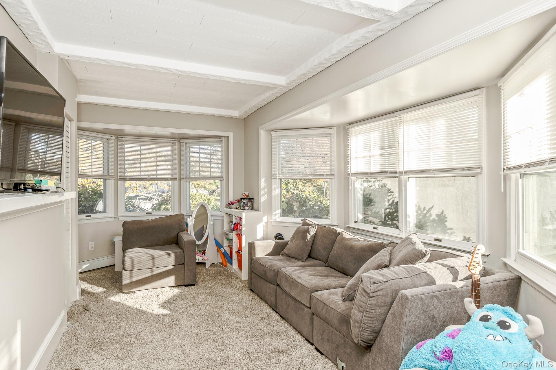 #7 photo, 108 Jayne Avenue, サフォーク郡 Patchogue , NY 11772