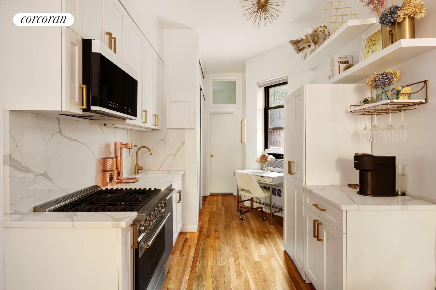 #4 photo, 512 E 83RD Street, マンハッタン Yorkville , NY 10028