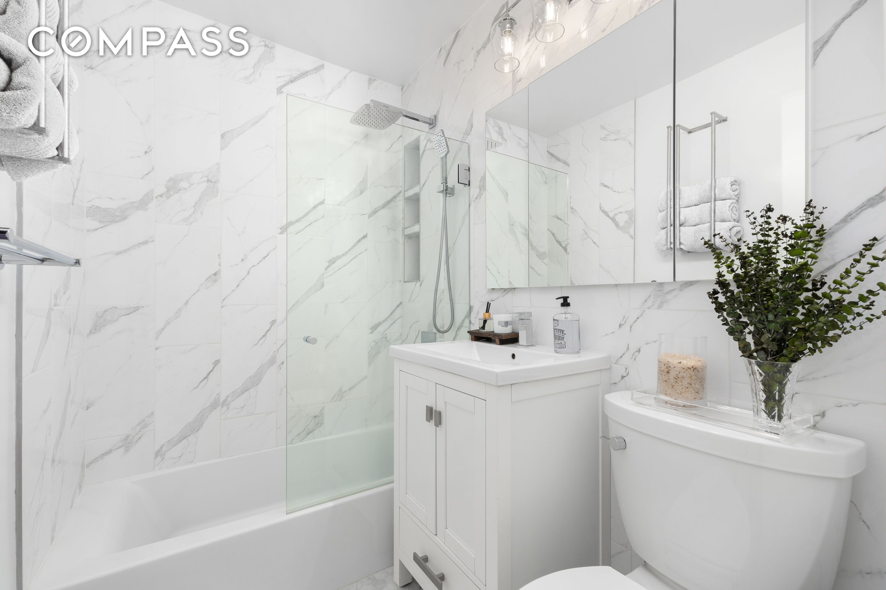 #6 photo, 333 E 66th Street, マンハッタン Lenox Hill , NY 10065