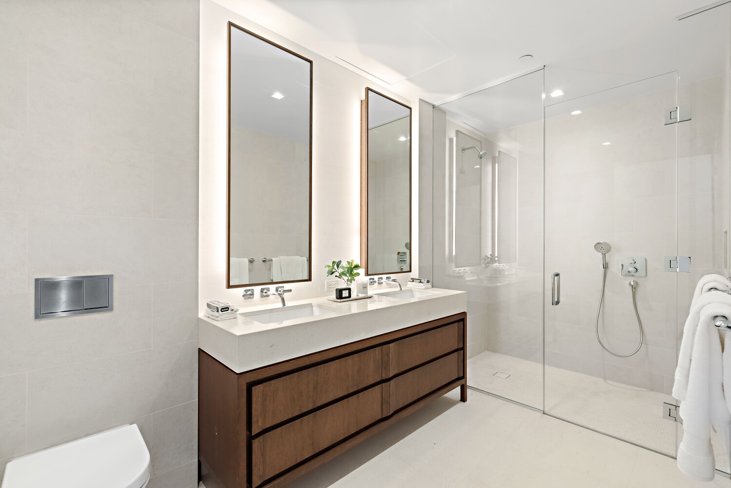 #10 photo, 212 W 93RD Street, マンハッタン Upper West Side , NY 10025