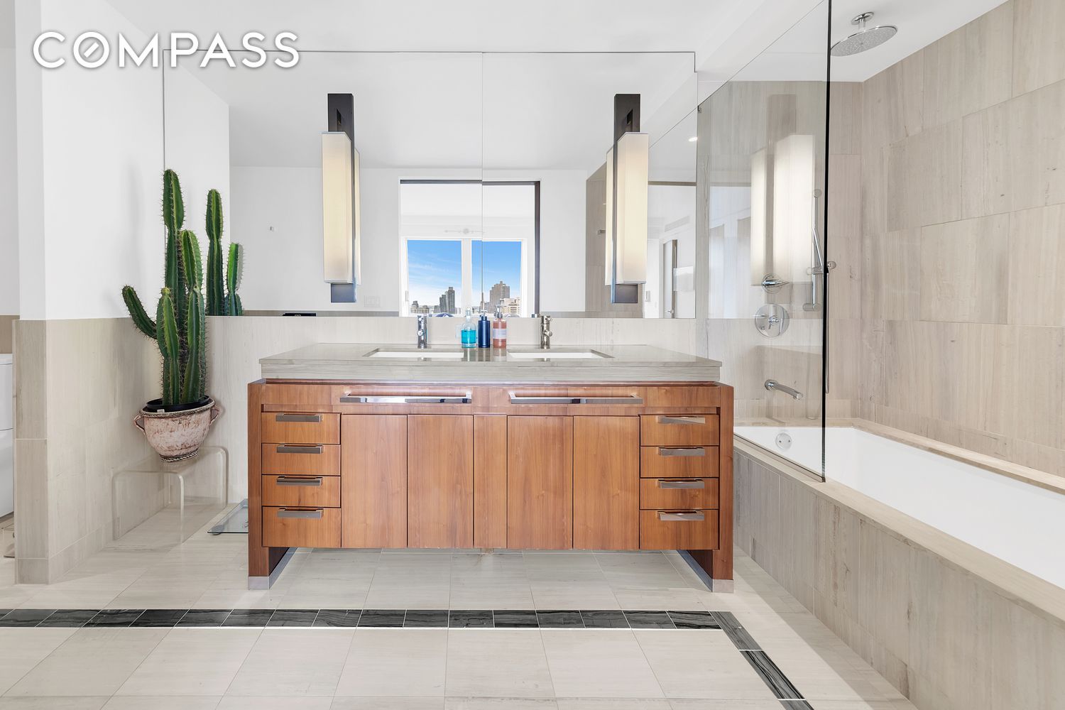 #7 photo, 400 5th Avenue, マンハッタン Midtown South , NY 10018