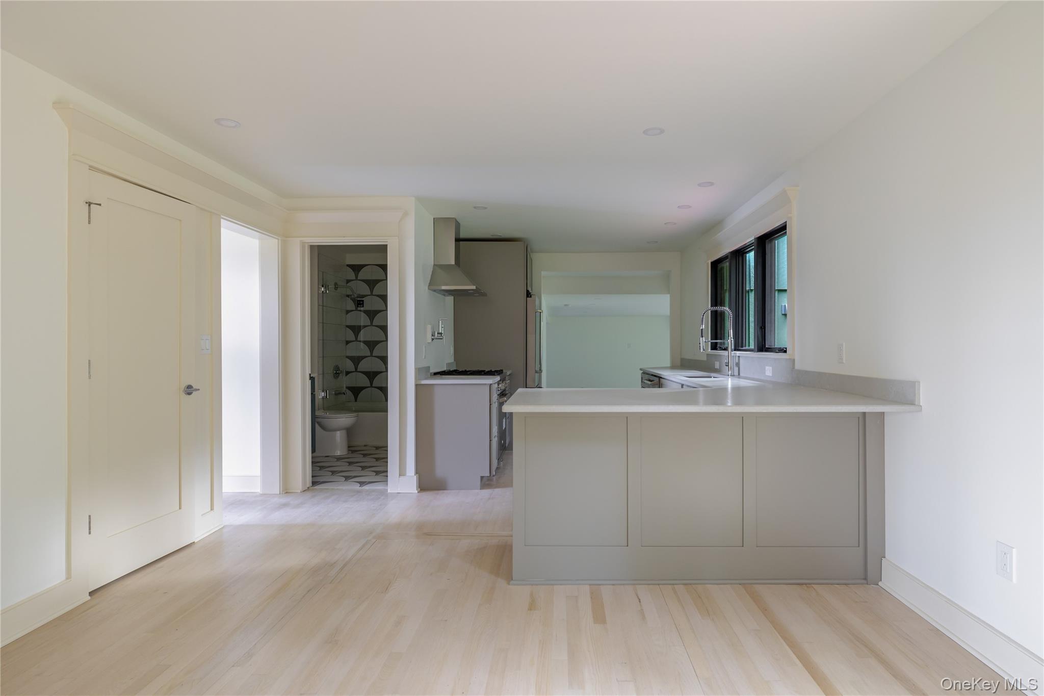 #17 photo, 84 Rockefeller Lane, Red Hook , NY 12571