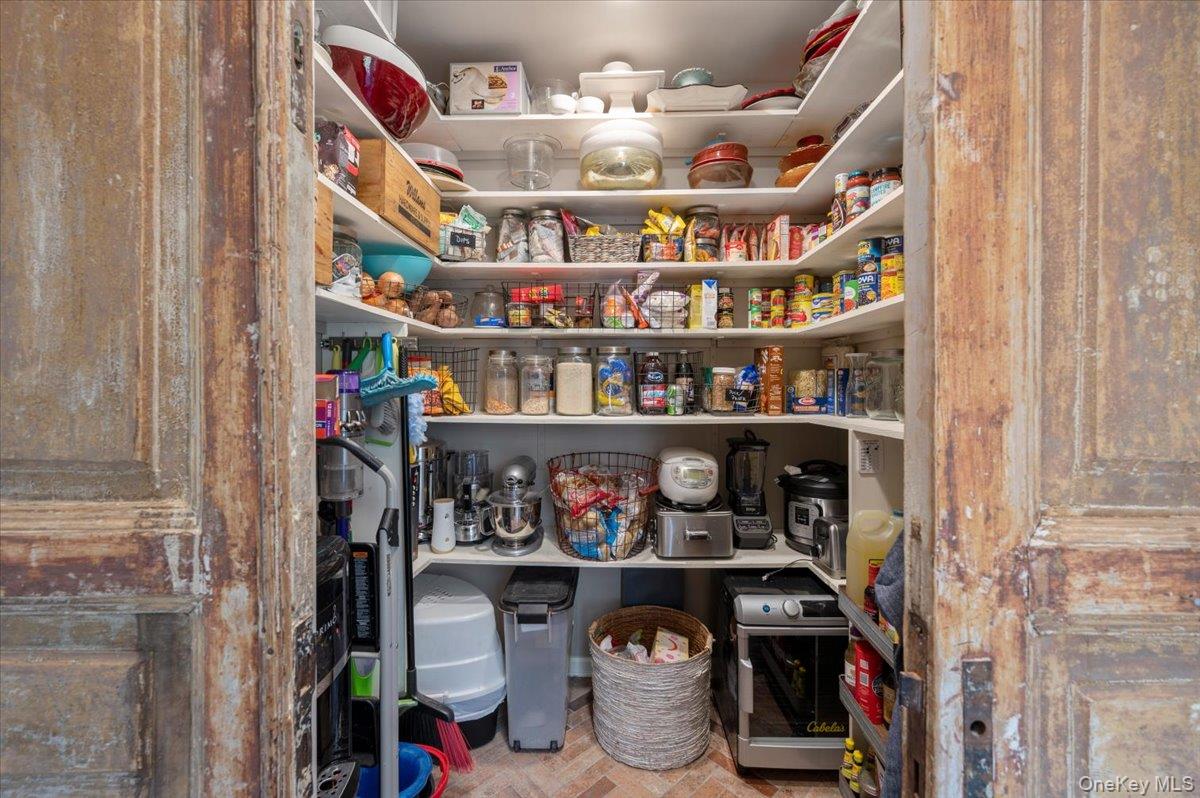 #16 photo, 11 Heather Ridge, Highland Mills , NY 10930