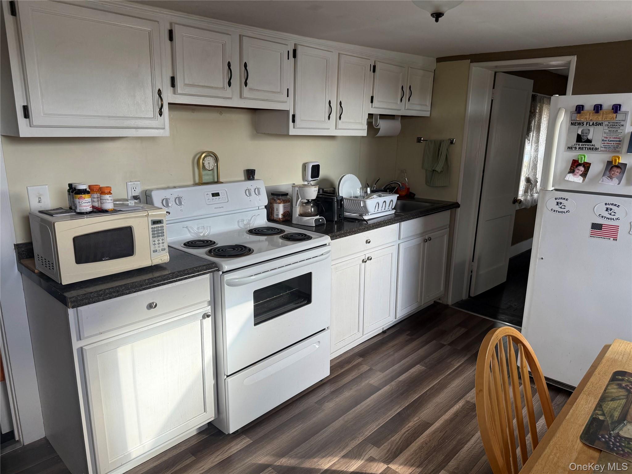 #6 photo, 6 Glenmere Avenue, Florida , NY 10921