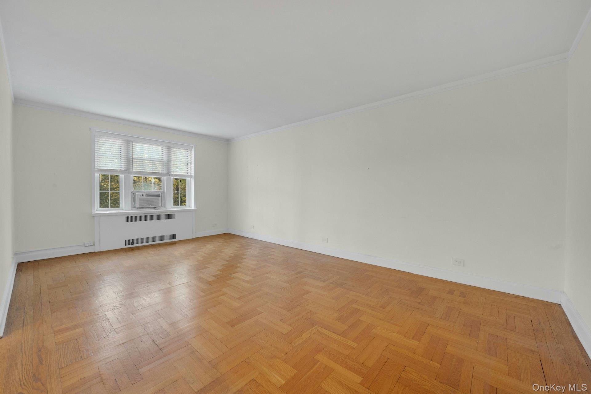 #9 photo, 5 Midland Gardens, ブロンクス区 Bronxville , NY 10708