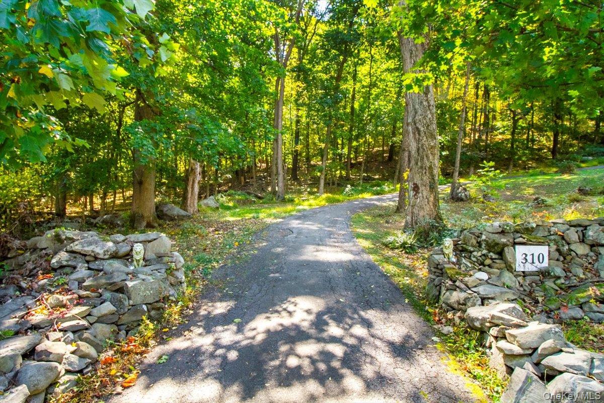 #1 photo, 310 Oak Lane, Newburgh , NY 12550