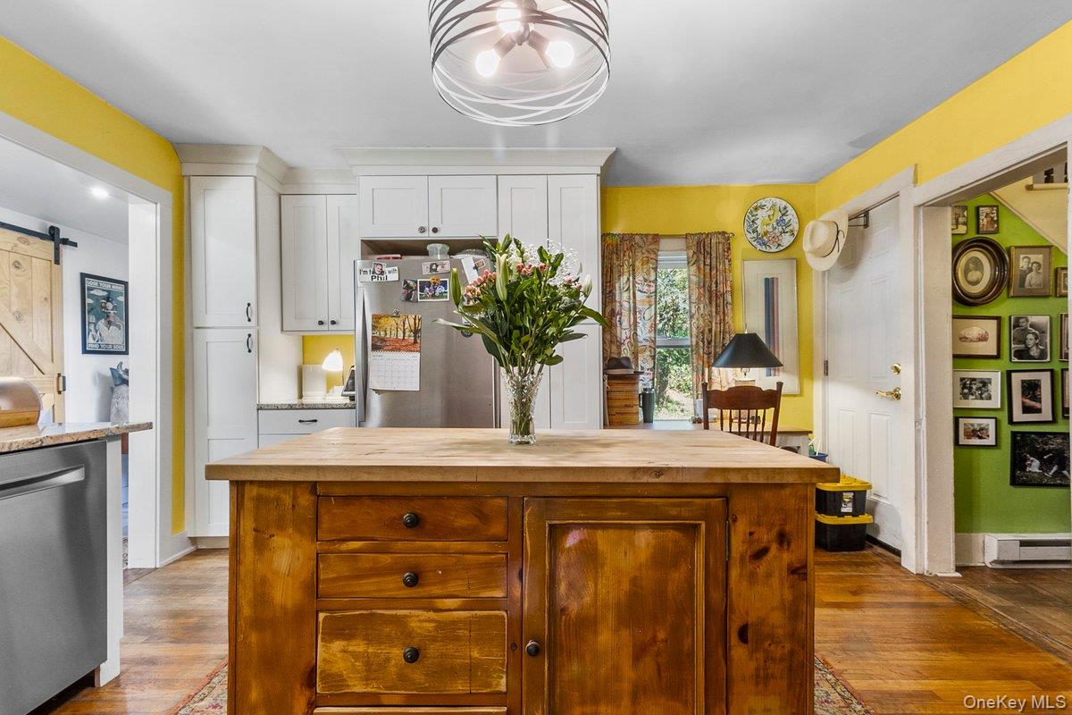 #10 photo, 310 Oak Lane, Newburgh , NY 12550