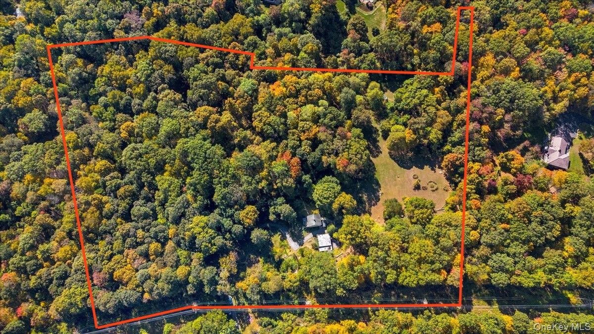 #5 photo, 310 Oak Lane, Newburgh , NY 12550