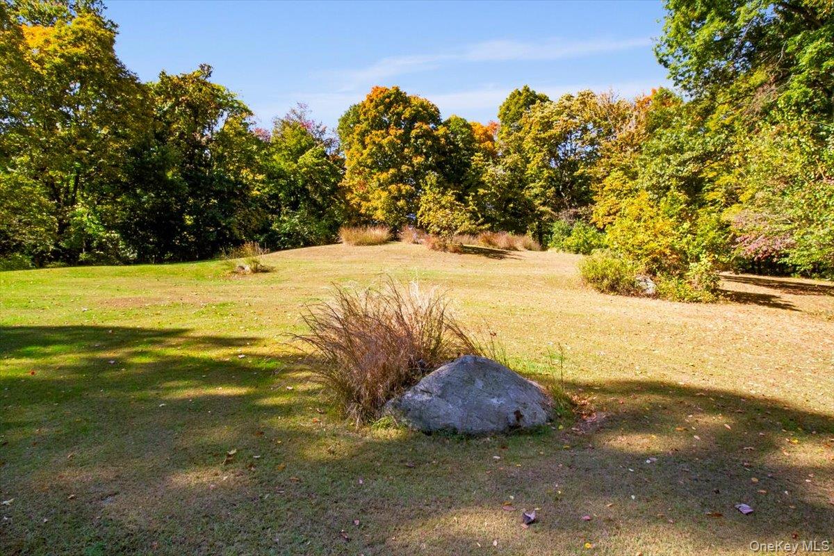 #8 photo, 310 Oak Lane, Newburgh , NY 12550