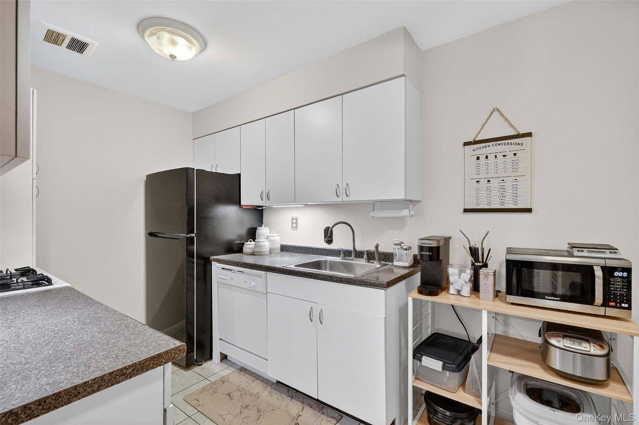 #12 photo, 10 Charles Lane, Pomona , NY 10970