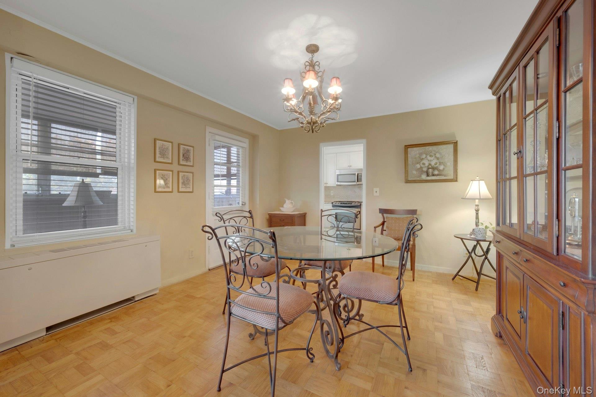 #12 photo, 1200 Midland Avenue, ブロンクス区 Bronxville , NY 10708