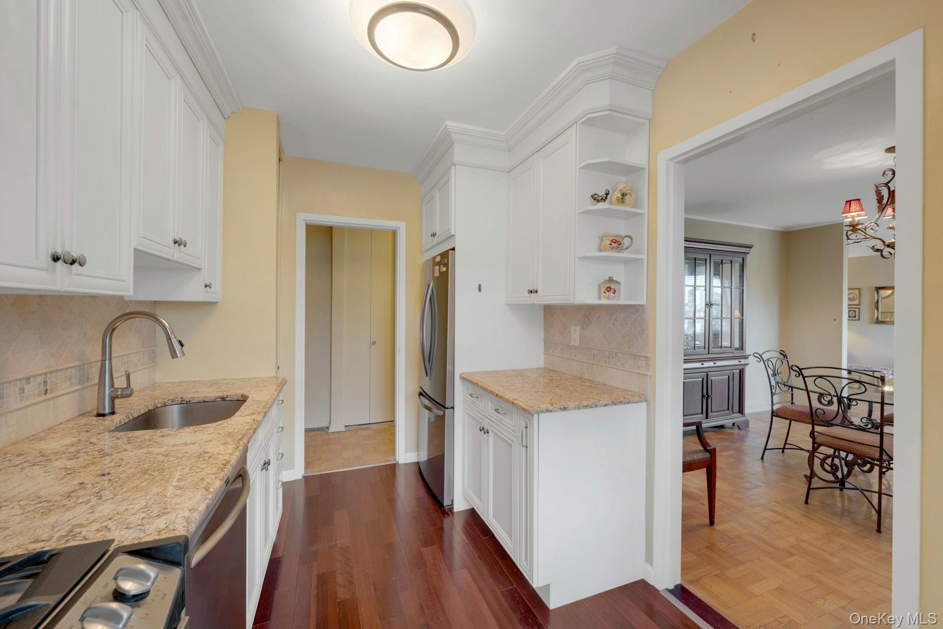 #15 photo, 1200 Midland Avenue, ブロンクス区 Bronxville , NY 10708