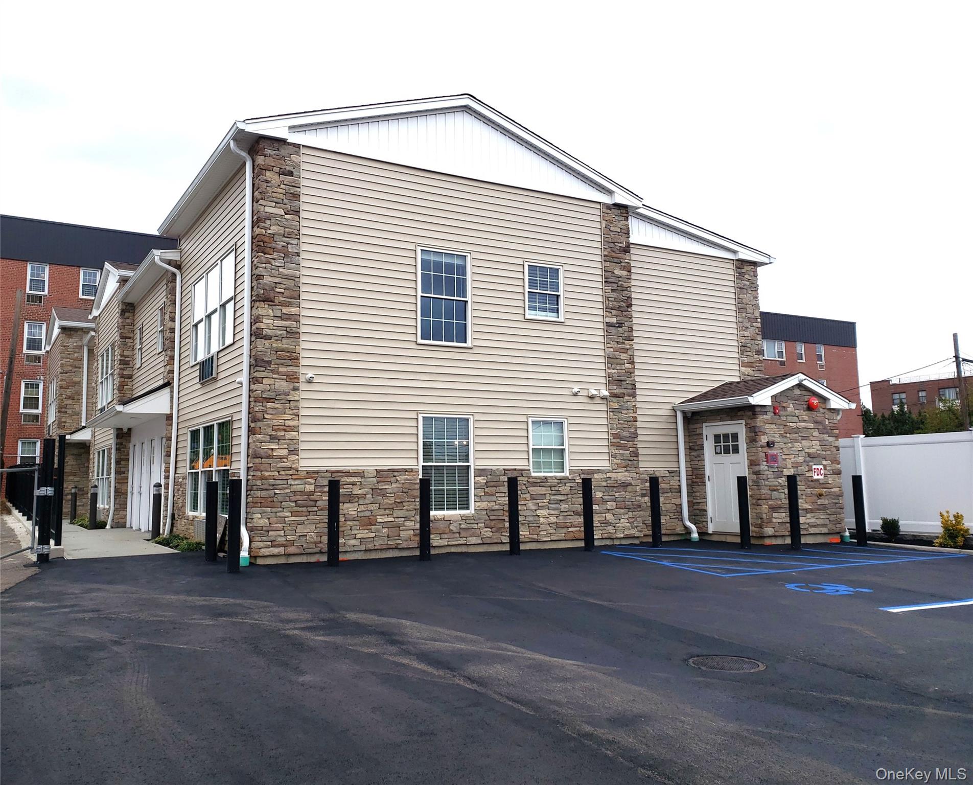 #1 photo, 71 N Main Street, ナッソー郡 Freeport , NY 11520